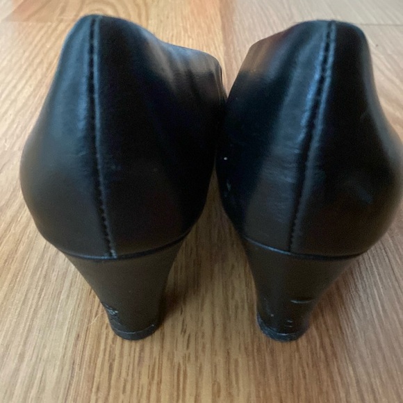 ❤️ Aerosoles Heelrest Heels in Black Size 8 1/2 - Picture 6 of 11
